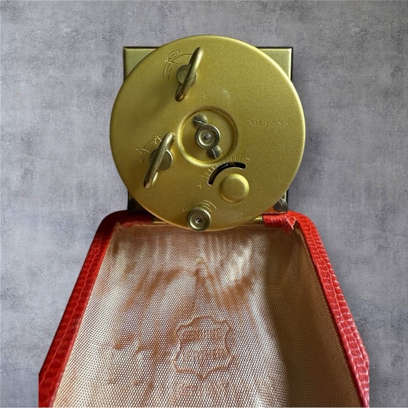 Vintage Florn Travel Alarm Clock in a Genuine Red Leather Case - Picture 8 of 11